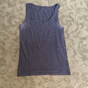 (Bin 6)  GAPBODY crew neck tank top (dark grey)